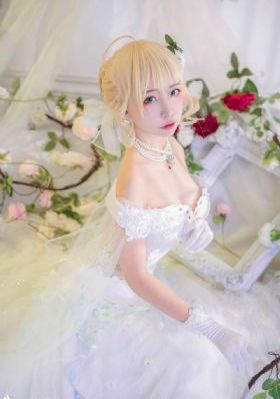 女大学生的沙龙室3_BD韩语免费观看电视剧